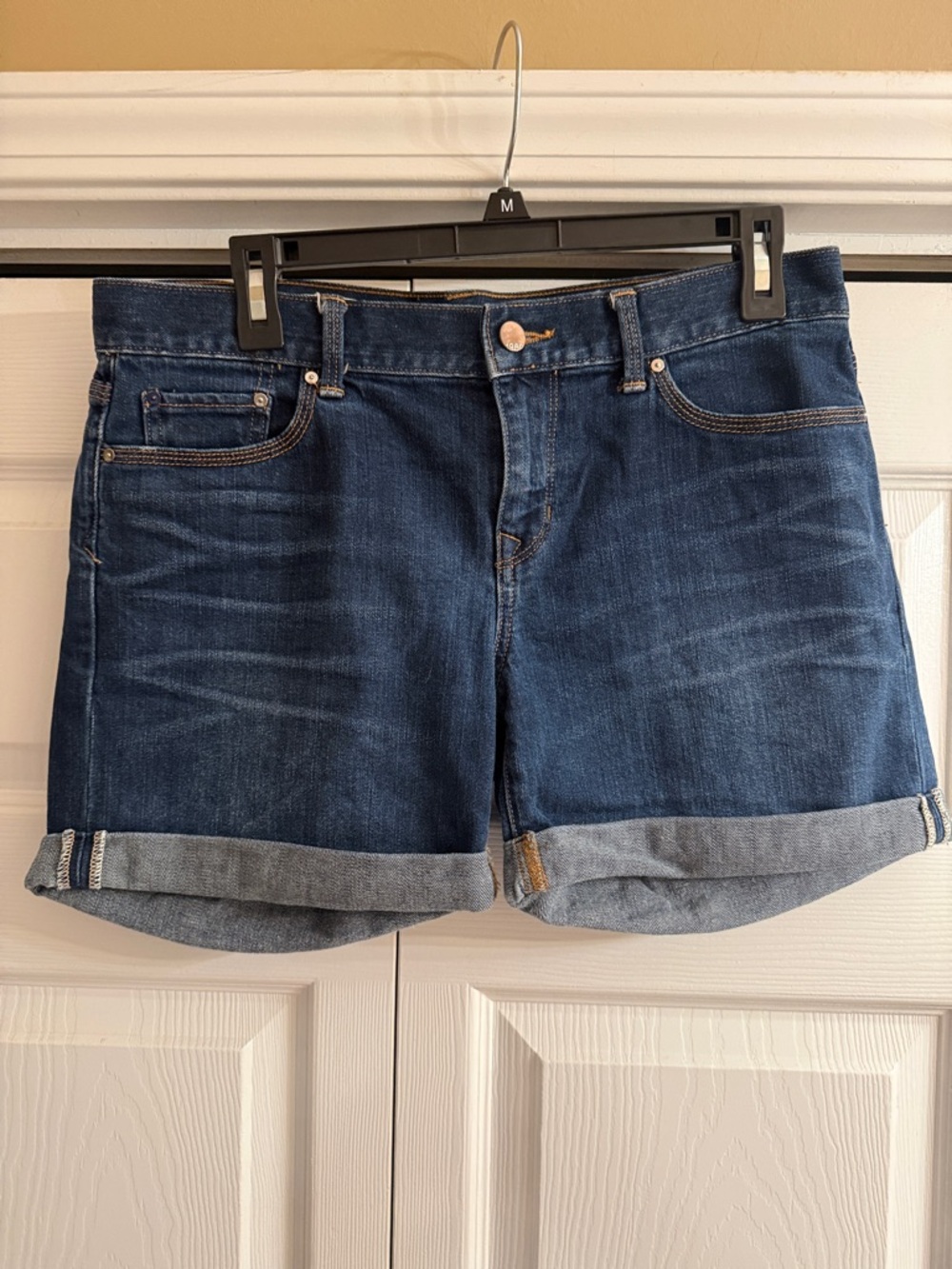 GAP Classic Dark Blue Denim Roll-Cuff Sexy Boyfriend shorts. Size 27. Inseam 5”.